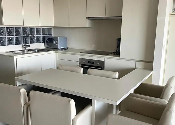 Bel Air - Comfortable With A Beautiful Sea View T70